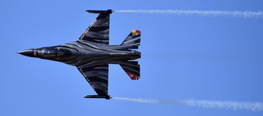 mk体育电脑版-F-16前脚到，俄军后脚炸，俄军6b13